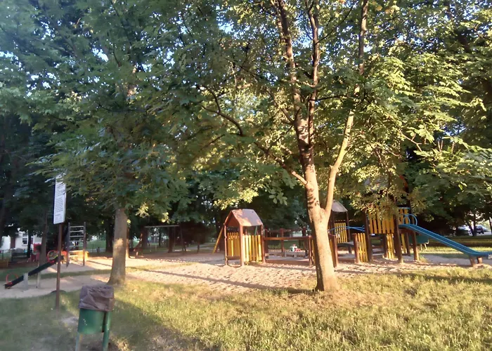 Panoramic Views * Krakov